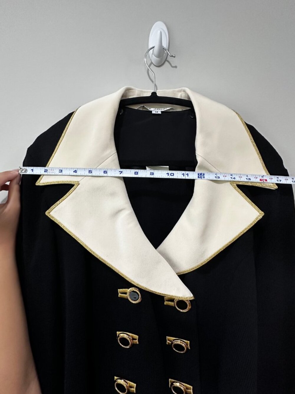 Vintage St. John 2 in 1 Santana Knit Cropped Jacket Removable Collar Sz 12 - Picture 10 of 11